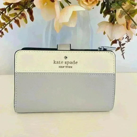 Kate Spade Madison Medium Compact Bifold Wallet Grey - Picture 1 of 4